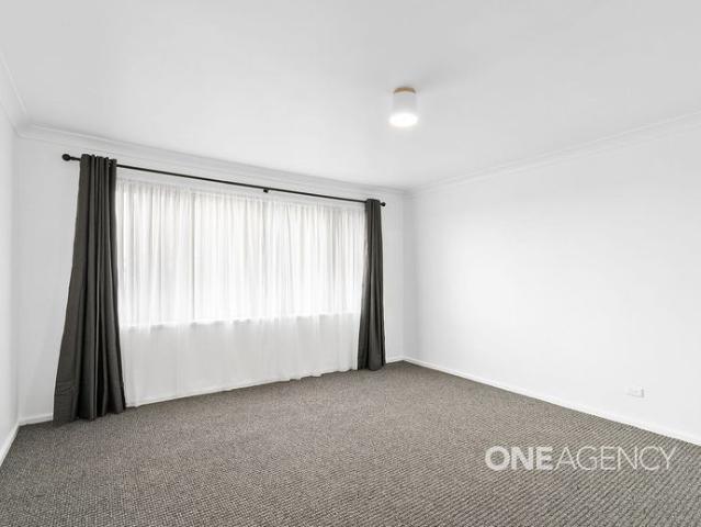 SPACIOUS FOUR BEDROOM FAMILY HOME IN CONVENIENT BOMADERRY LOCATION