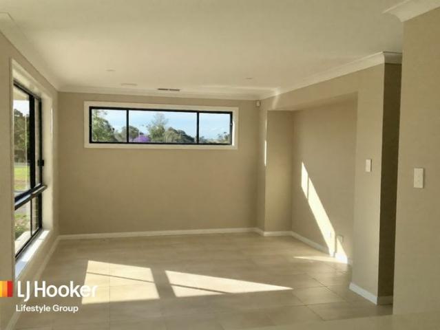 Spacious Four Bedroom Family Home in Convenient Claymore Location