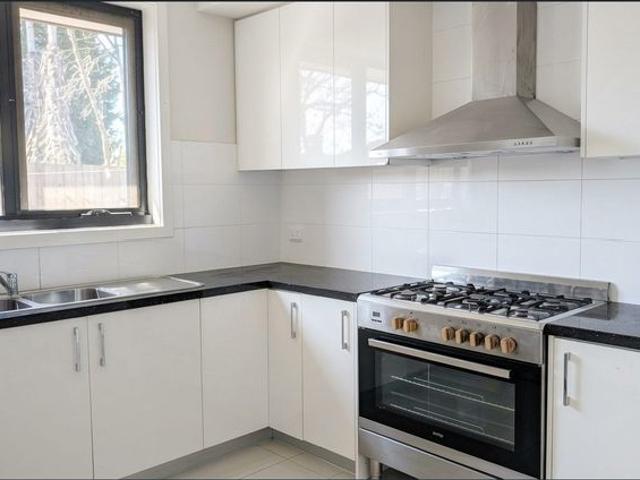 Spacious Four Bedroom Family Home in Convenient Dandenong North Location