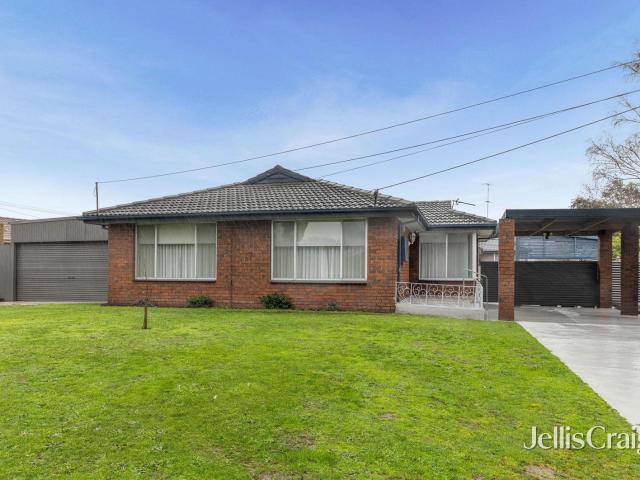 Spacious Four Bedroom Family Home in Canadian