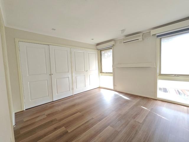 Spacious Four Bedroom Family Home in a Convenient Bulleen Location