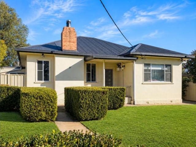 Spacious Four Bedroom Family Home in a Great Location
