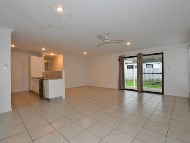 Spacious Four Bedroom Family Home in Bundaberg North!