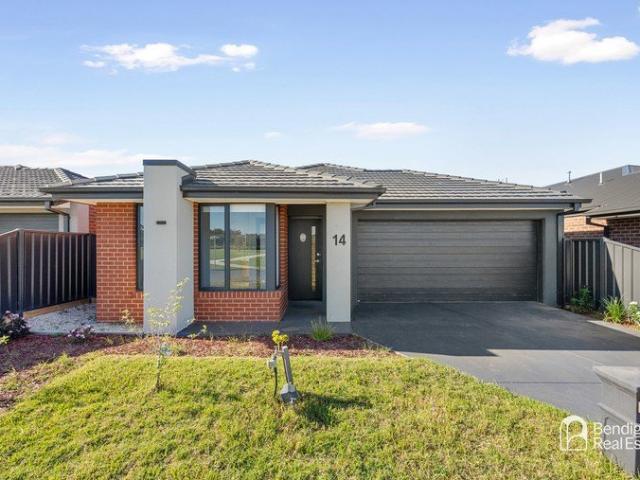 SPACIOUS FOUR BEDROOM FAMILY HOME WITH YEAR ROUND COMFORT