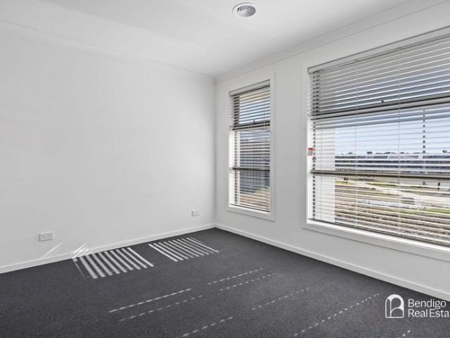 SPACIOUS FOUR BEDROOM FAMILY HOME WITH YEAR ROUND COMFORT