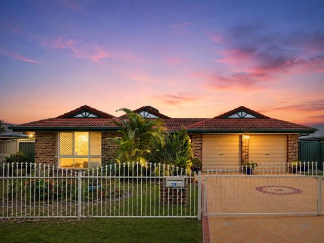 Spacious Four Bedroom Family Home with Multiple Living Areas and Expansive Outdoor Entertaining
