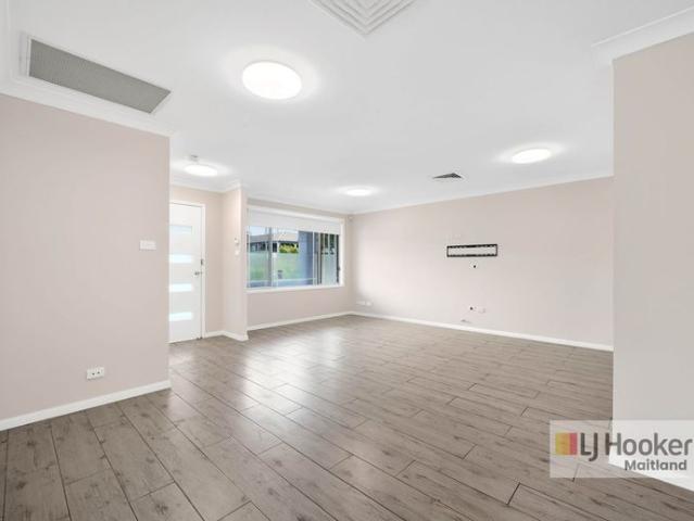 SPACIOUS FOUR BEDROOM HOME!