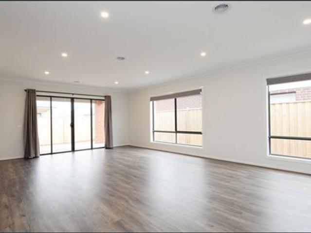 Spacious Four Bedroom Home with Modern Comforts! APPLICATIONS NOW OPEN
