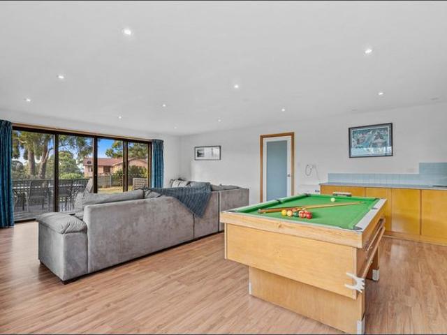 Spacious Four Bedroom Home with Mountain Views