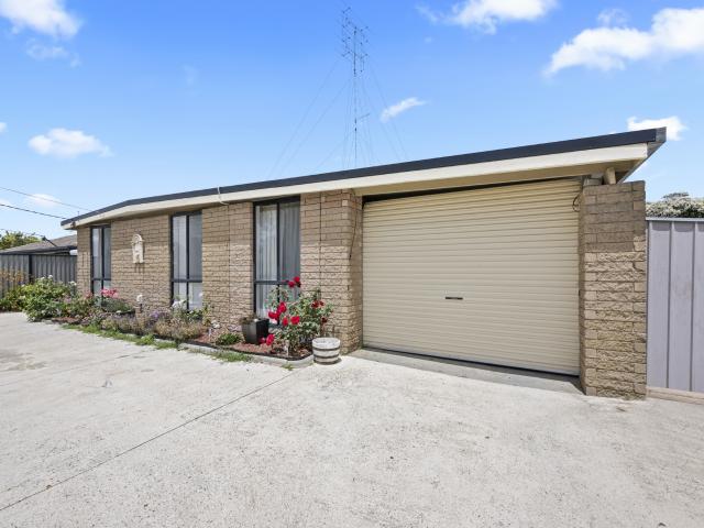 Spacious Four Bedroom Home with Fantastic Entertaining Area