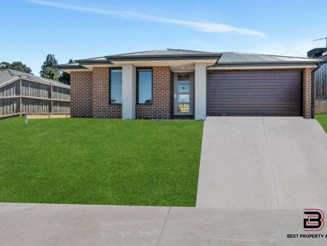 Spacious Four Bedroom Home in Warragul