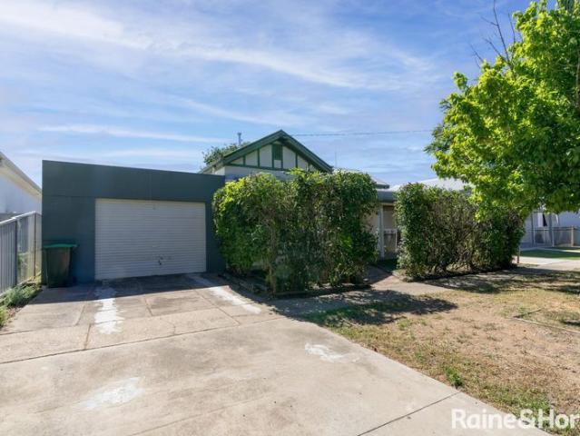Spacious Four Bedroom Home in a Prime Central Location