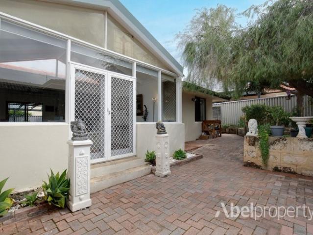 Spacious Four Bedroom Home in a Sought After Joondanna