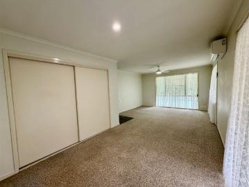 Spacious Four Bedroom Home in Caniaba