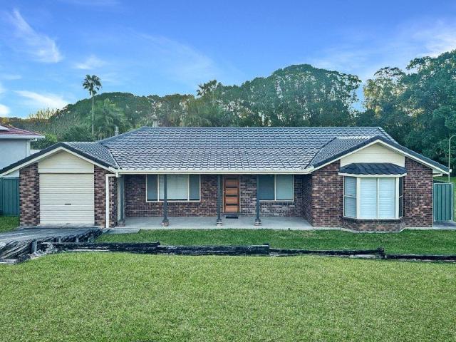 Spacious Four Bedroom Home in Central Bellingen