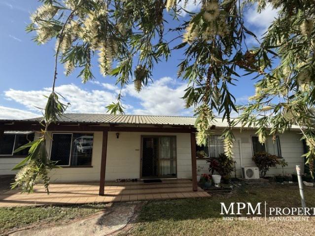 Spacious Four Bedroom + Office Home in the Heart of Mareeba