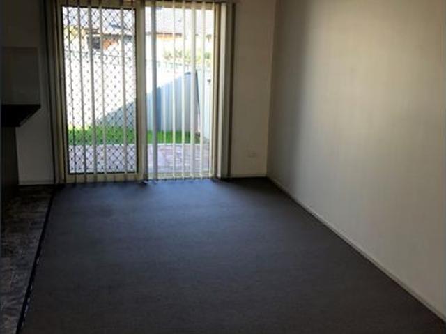 Spacious four bedroom townhouse!