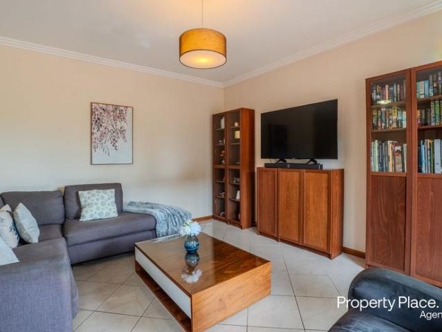 Spacious Four Bedroom Villa in Prime Revesby Location