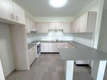 SPACIOUS FLAT GREAT LOCATION