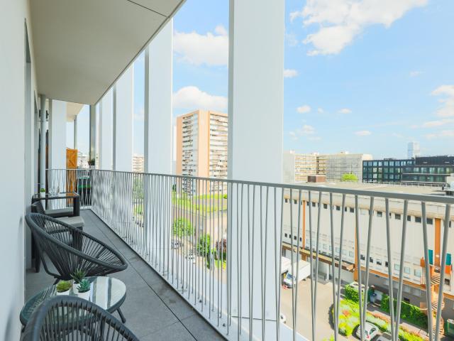 Spacious flat in Clichy