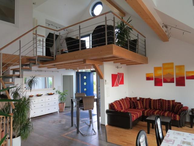 Spacious flat in Essen, Essen Amsterdam Apartments for Rent