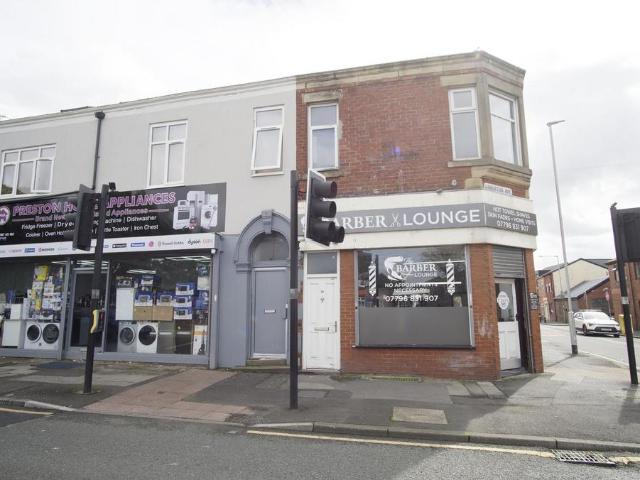Spacious flat to rent on Ribbleton. 1 bed flat to rent £595 pcm £137 pw