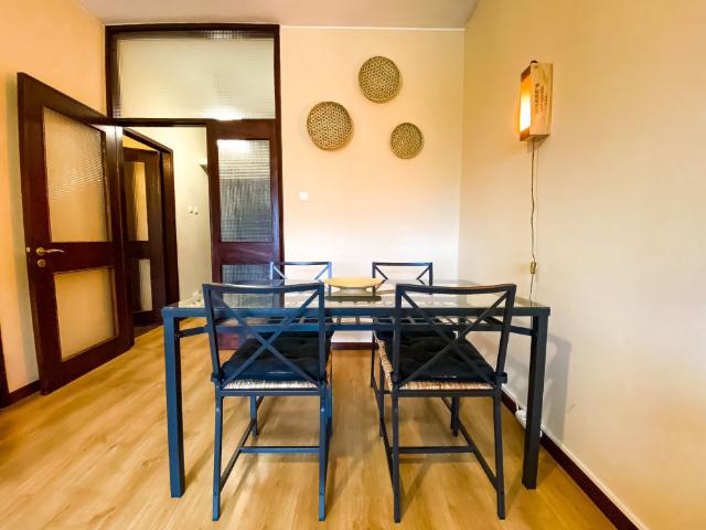 Spacious Flat with Parking at Serralves
