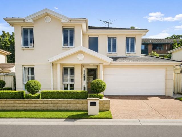 Spacious freestanding home near Macquarie Centre, Metro and University