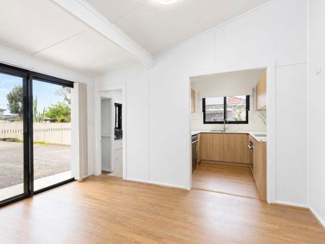 SPACIOUS, FRESHLY RENOVATED FOUR BEDROOM FAMILY HOME !