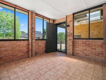 Cockle Creek, Newcastle - Garden, Parking