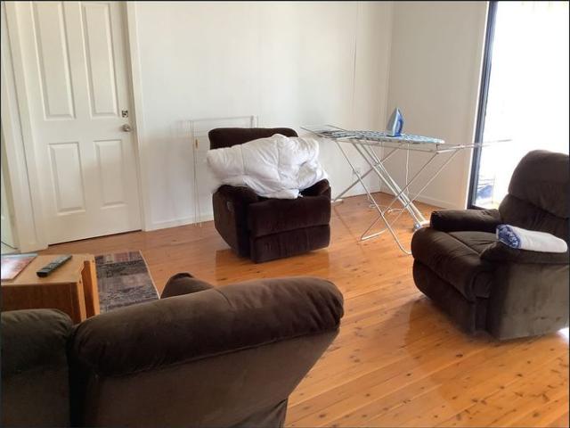 Spacious Fully Furnished 5 Bedroom Home