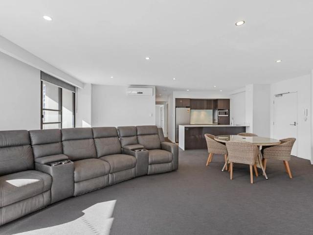 Spacious Fully Furnished Executive Apartment with Huge Entertainer's Balcony