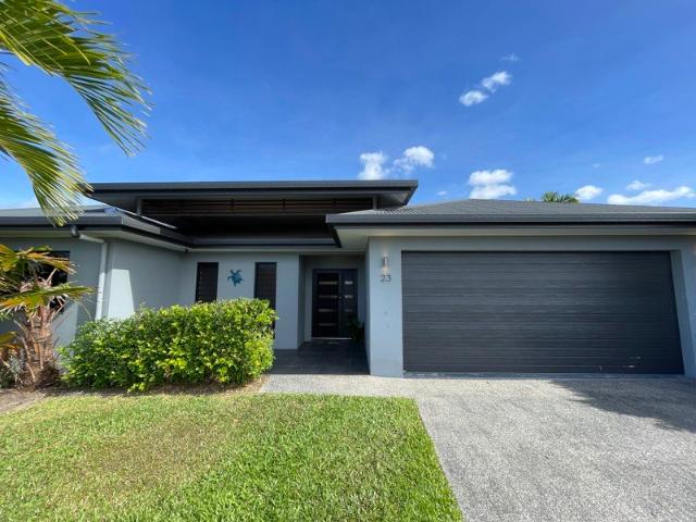 Spacious Fully Furnished Family Home with Pool
