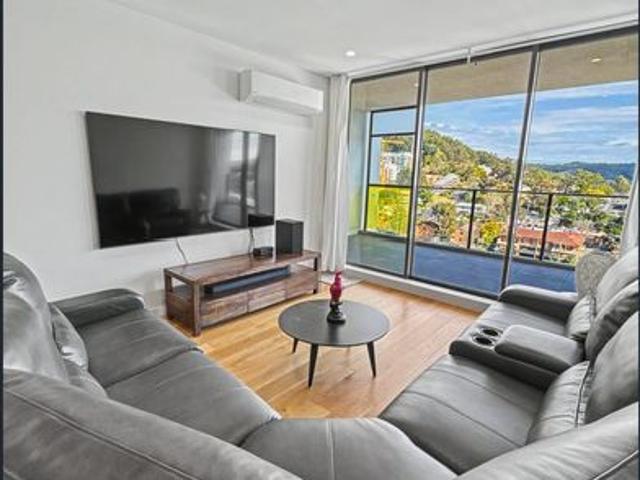 Spacious Furnished 3 Bed Apartment
