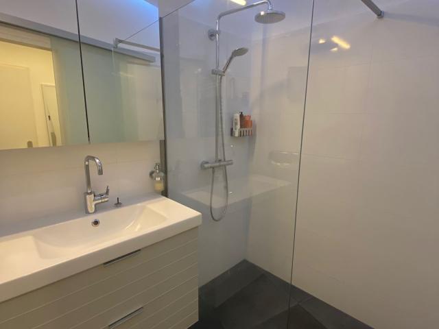 Spacious & Furnished 2 room Appartment 62m2 with top equipment! Great location in the 7th district Bernardgasse, Vienna Amsterdam Apartments for Rent