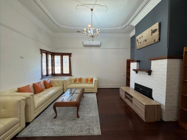 Fully Furnished 4 bedroom + study Family Home