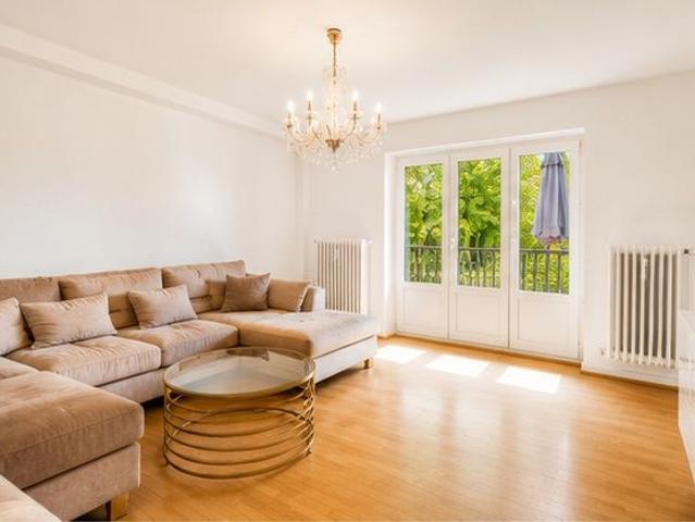 Spacious, furnished maisonette apartment with balcony Dahlem Berlin