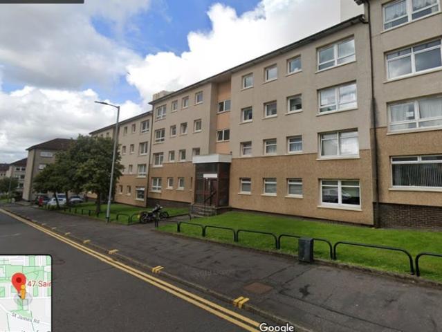 Spacious Furnished Rooms in 3 Bed Flat | St Mungo