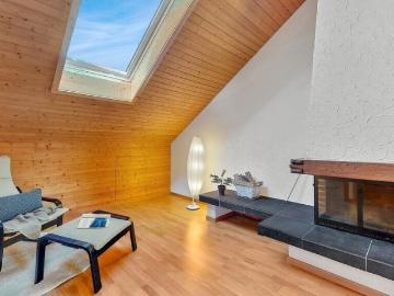 Spacious gallery apartment in Langnau