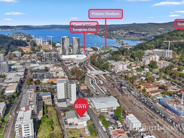 Spacious Ground Floor Apartment in a Prime Gosford Location