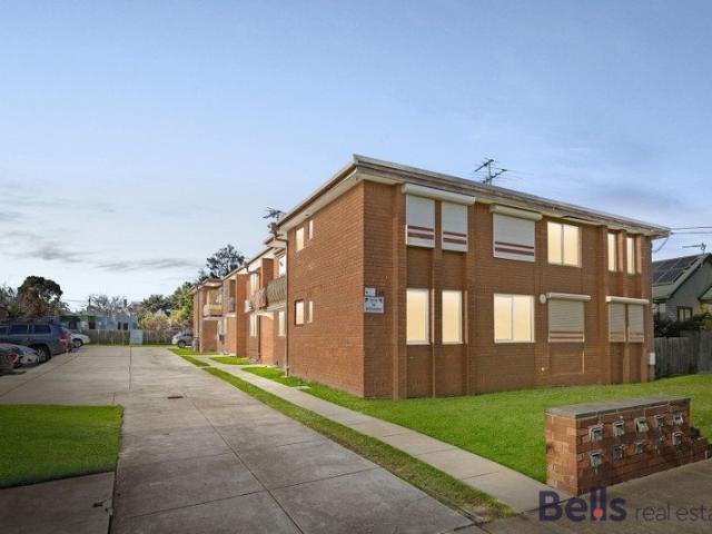 Spacious Ground Floor Apartment in an Unbeatable Location