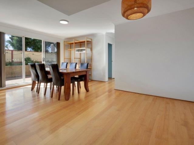 Spacious Ground Floor Apartment in Convenient Hurstville Location