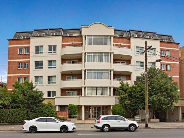Spacious Ground Floor Apartment in Ideal Ashfield Location