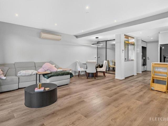 Spacious Ground Floor Apartment with Large Courtyard and Two Secure Car Spaces