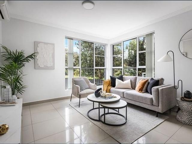 Spacious Ground Floor Apartment with Multiple Outdoor Entertaining Areas