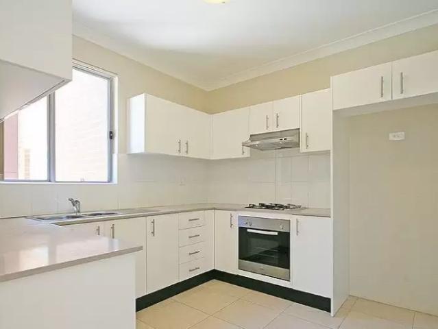 Spacious Ground Floor Apartment