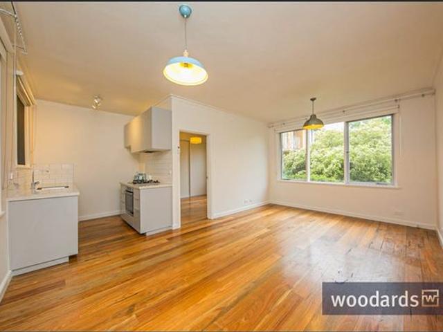Spacious Ground Floor One Bedroom Haven