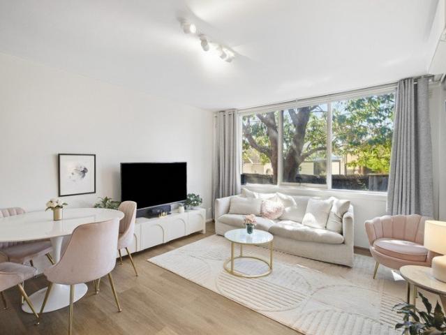 Spacious Ground Floor Living in a Peaceful Malvern Setting