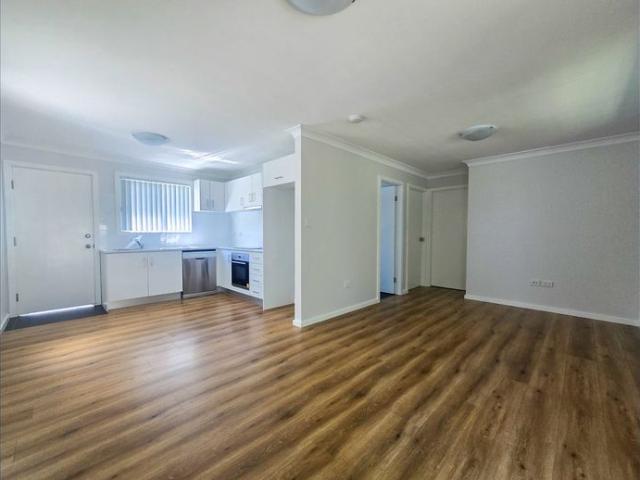 Spacious Granny Flat with Huge Separate Sleepout