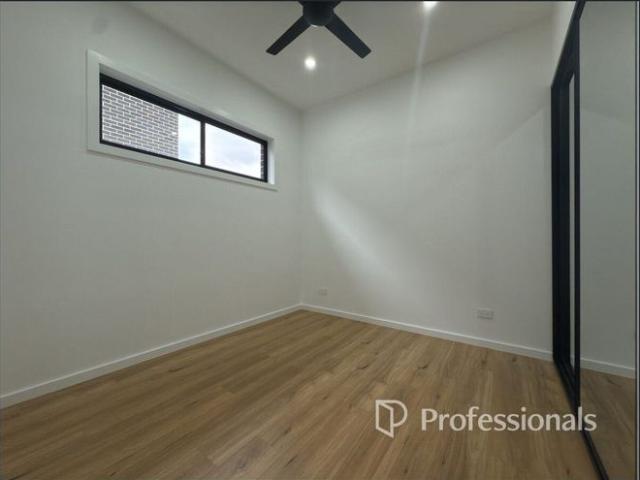 Spacious Granny Flat in Great Location* Rent include water usage